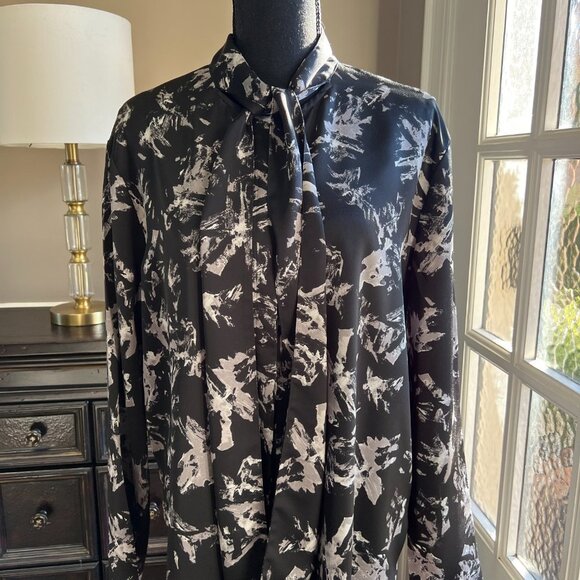 Nordstrom Silk Blend Blouse Tie Long Sleeves Medium Designer 0084 - Picture 3 of 5